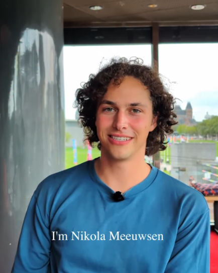 Nikola Meeuwsen insta