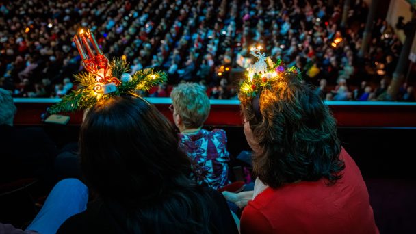 20251220 Loes Luca Kerst Sing Along 052