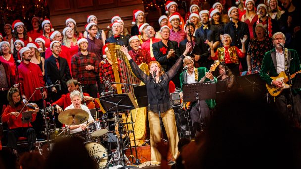 20251220 Loes Luca Kerst Sing Along 104