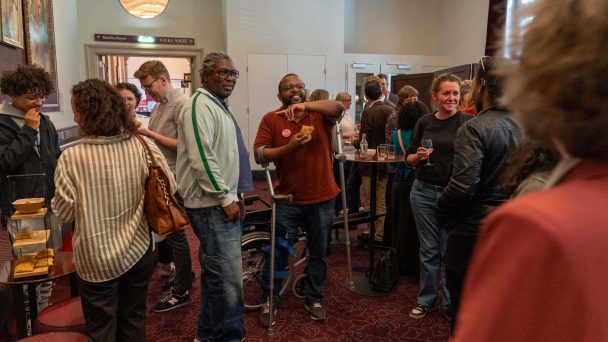Jpeg optimizer Mind the gap kick off 15