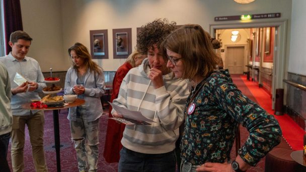 Jpeg optimizer Mind the gap kick off 17