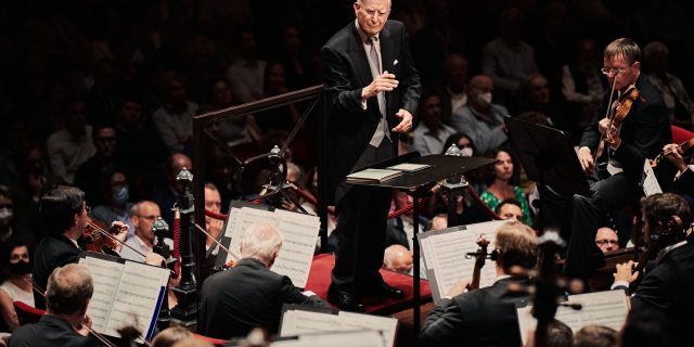 Blomstedt Wiener Philharmoniker DSC06210 Milagro Elstak WEB