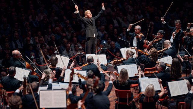 Beethoven 7 en Mahler bij het Ukrainian Freedom Orchestra 12 All rights reserved