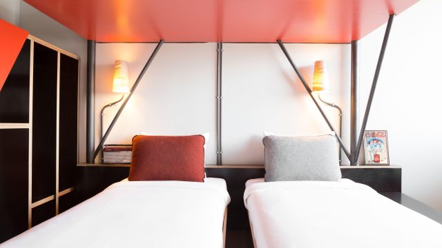 Volkshotel Standard rooms L web 4 HR