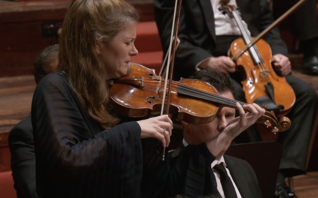 Janine Jansen speelt Erbarme dich