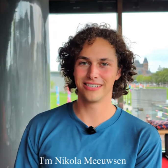 Nikola Meeuwsen insta