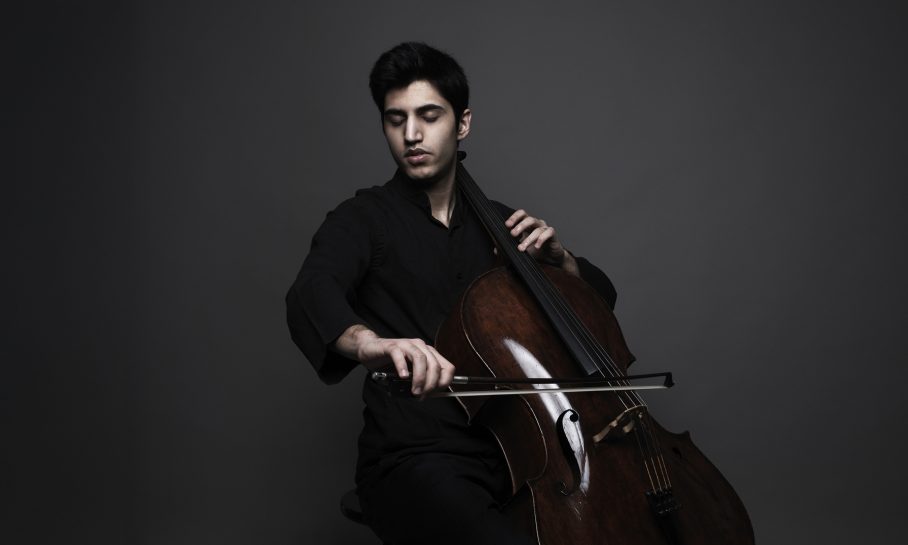 Kian Soltani c Juventino Matteo