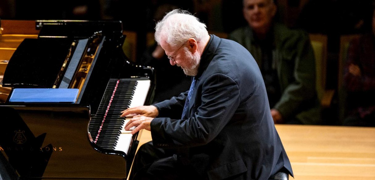 Vriendenrepetitie: Emanuel Ax en het Concertgebouworkest spelen John Williams