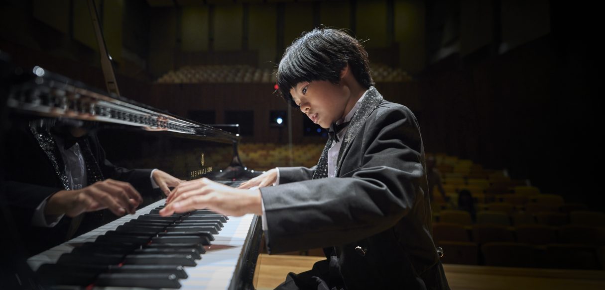 Young Talent Mikkel Myer Lee plays Beethoven and Chopin
