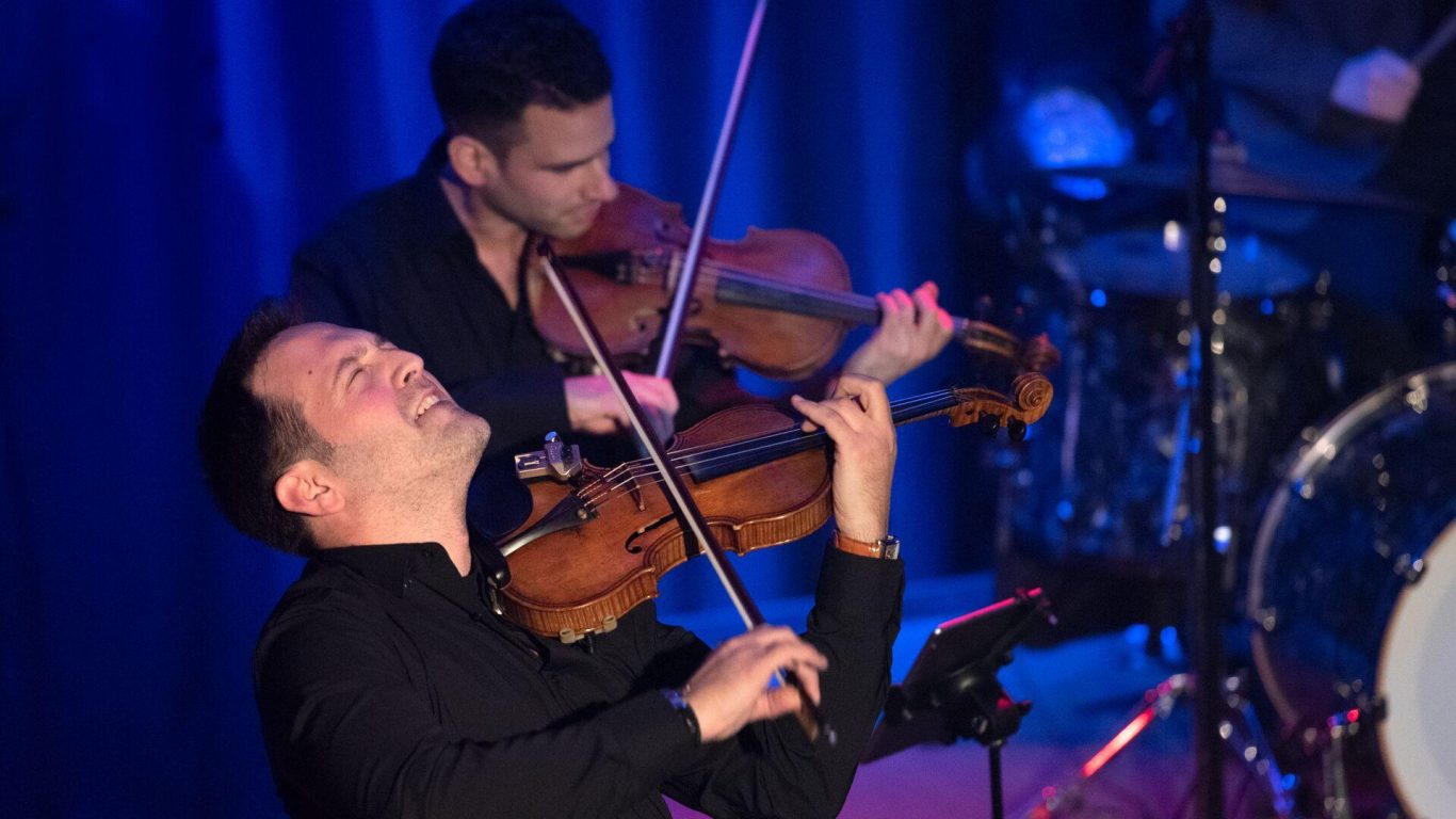 Blue-Virtuoso-c-Paul-Gabel.