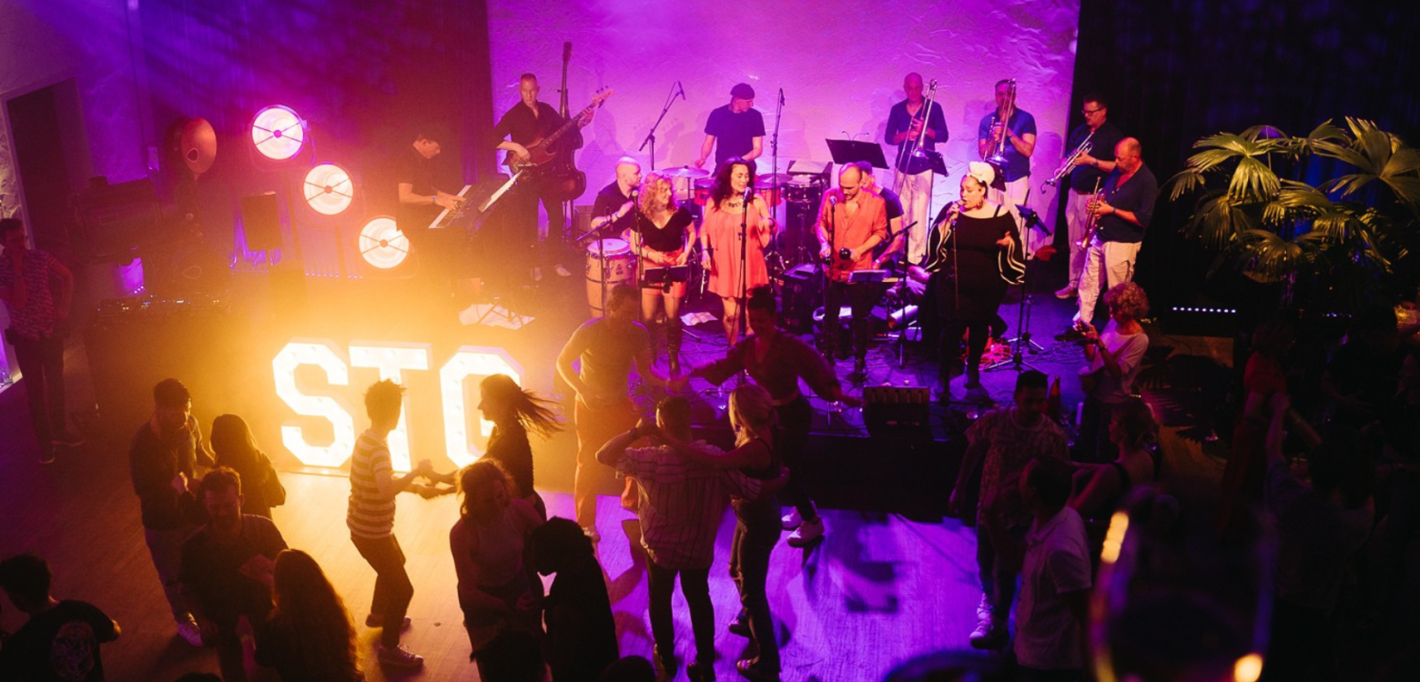 Banner Valentine Special