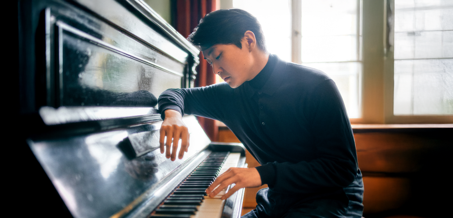 © Christopher Koestlin