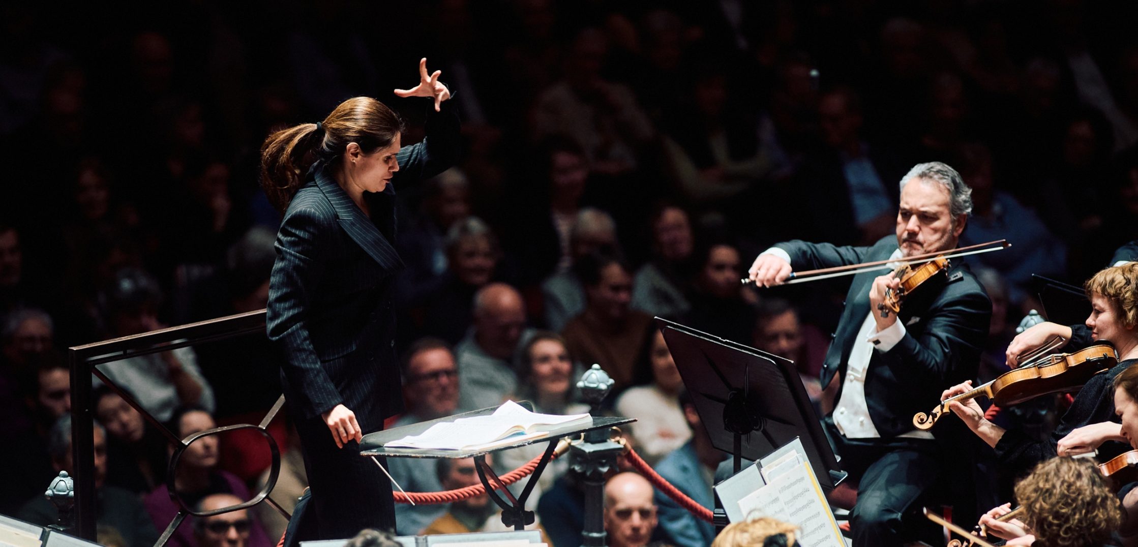 Alexander Melnikov met Pianoconcert nr. 2 van Sjostakovitsj