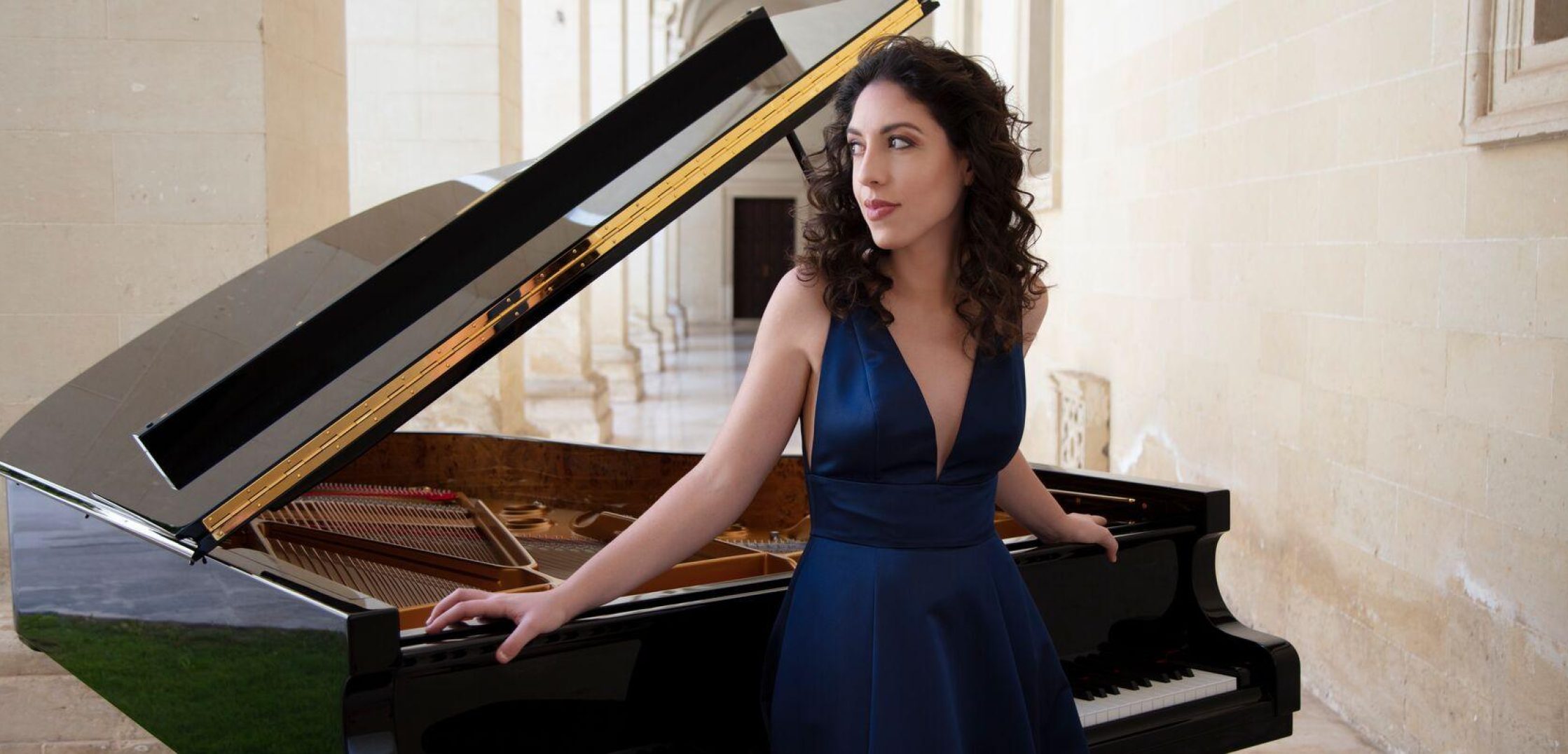 Piano Series: Beatrice Rana plays Beethoven - Concertgebouw - English