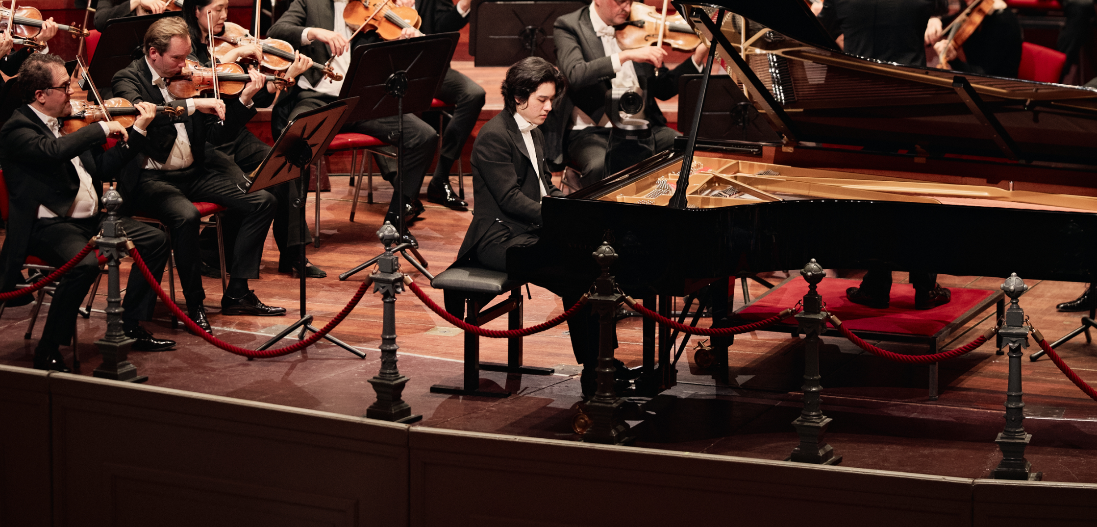 Yunchan Lim, Iván Fischer en Concertgebouworkest met Liszt