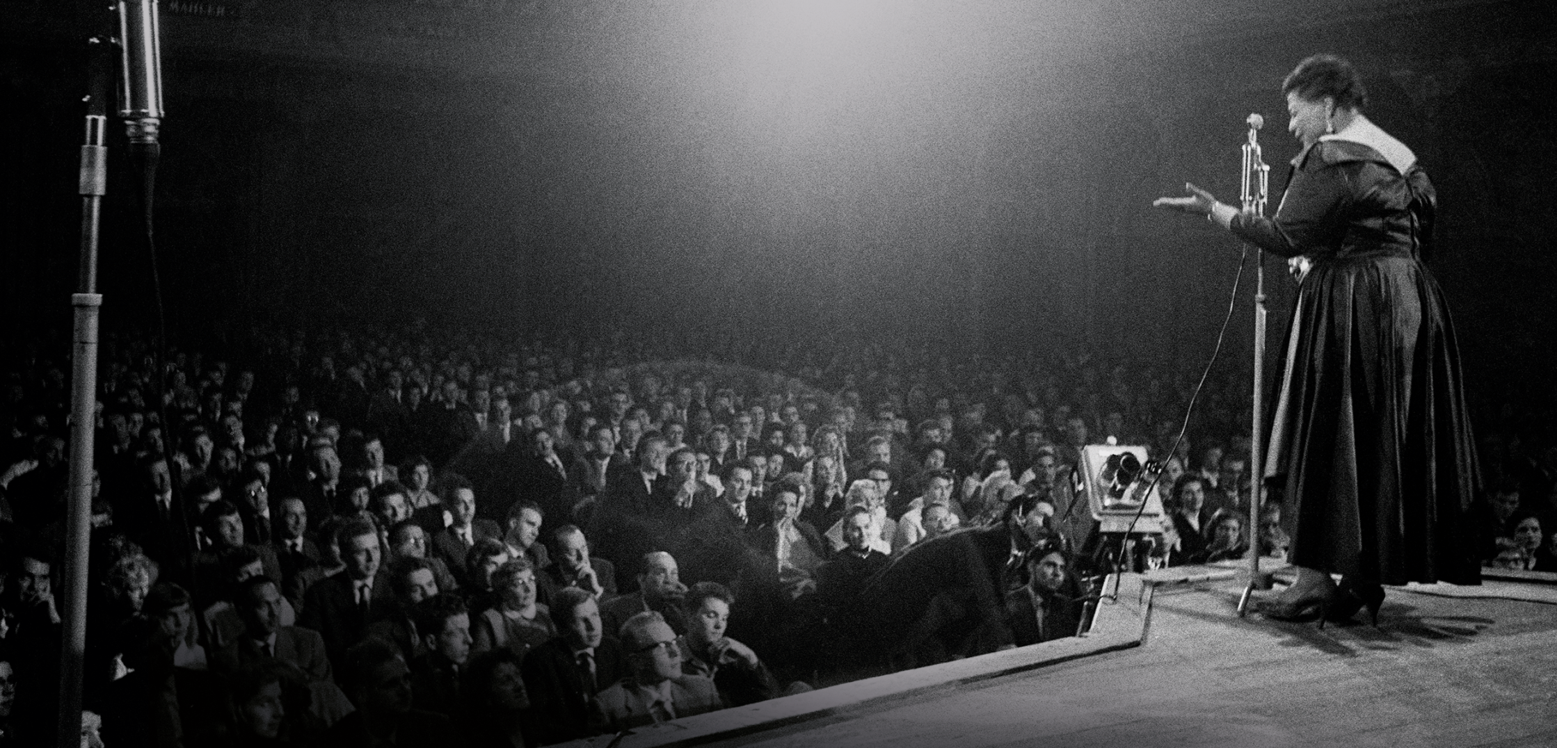 Ella Fitzgerald © Ed van der Elsken, collectie Nederlands Jazz Archief