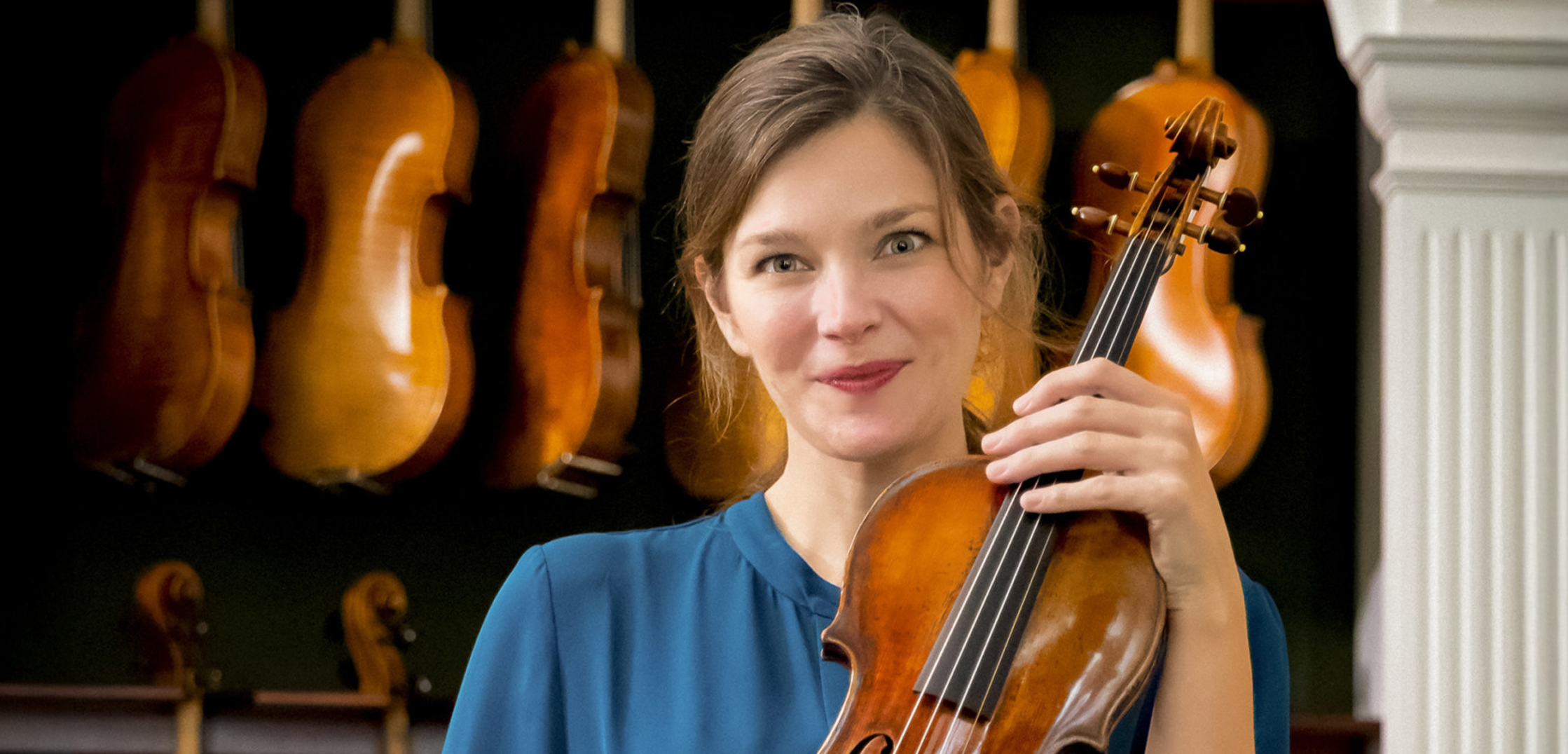Janine Jansen © Hugo Burnand