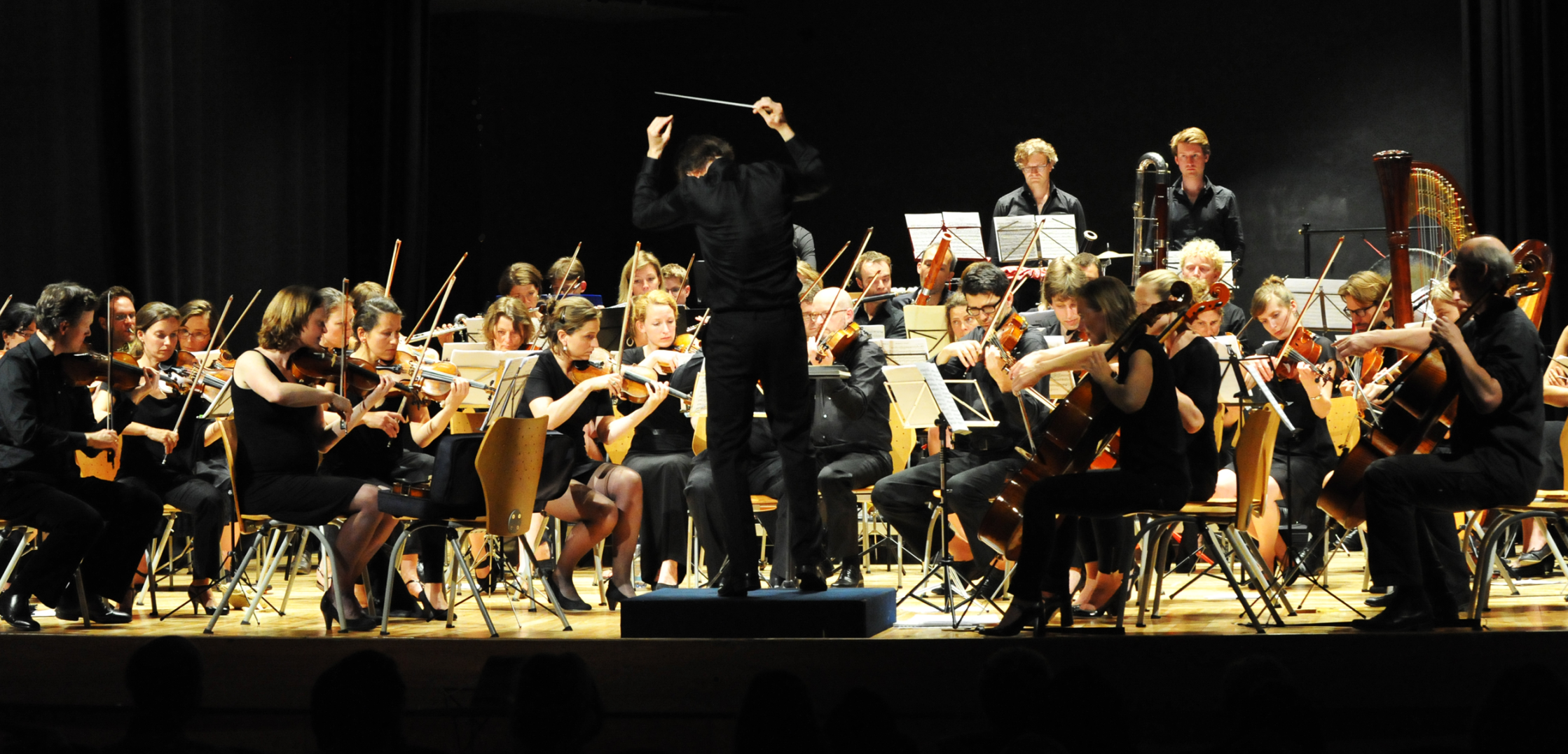 Mahlers Symfonie nr. 2 door Neon & het Nederlands Projectkoor