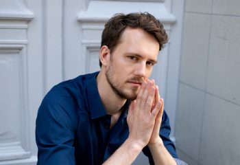 20260328 Yannick Debus © Die Hoffotografen Berlin