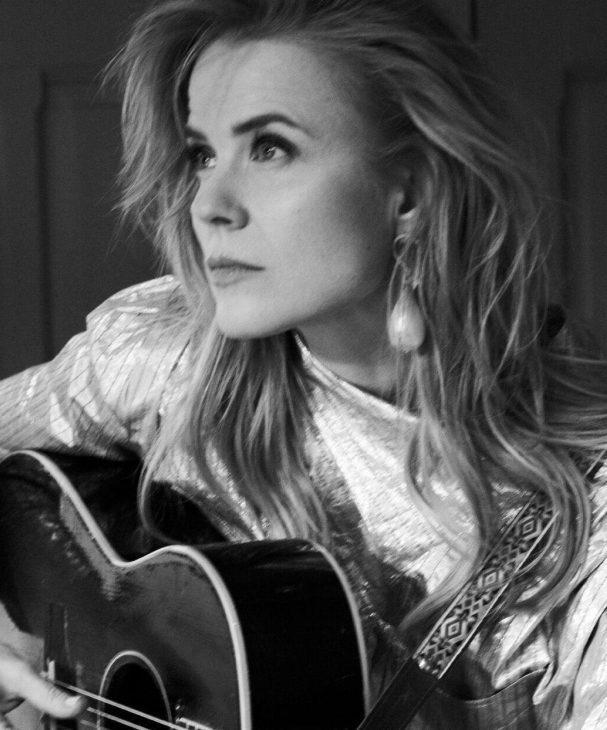 Ilse-DeLange-Paul-Bellaart-1.jpeg?tag=xs