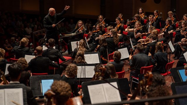 20250925 sinatrainsymphony c Kyra Wilpshaar 04 web