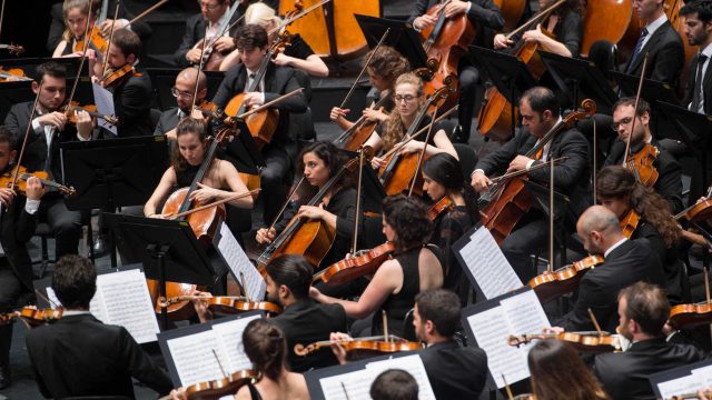 IVAN close Daniel Barenboim c Monika Rittershaus 5