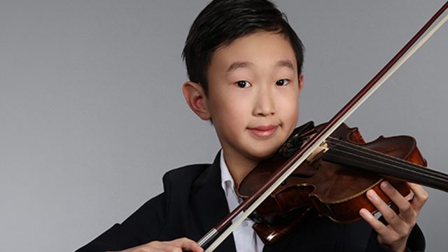 Lee Yoojun Curtis