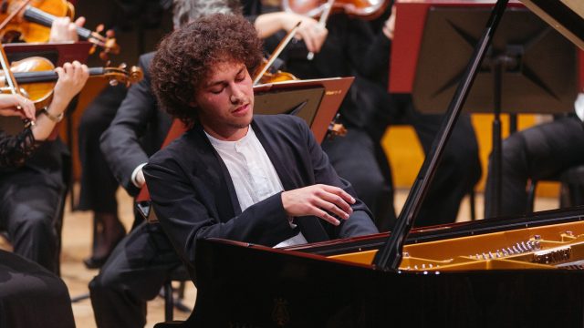 Nikola Meeuwsen