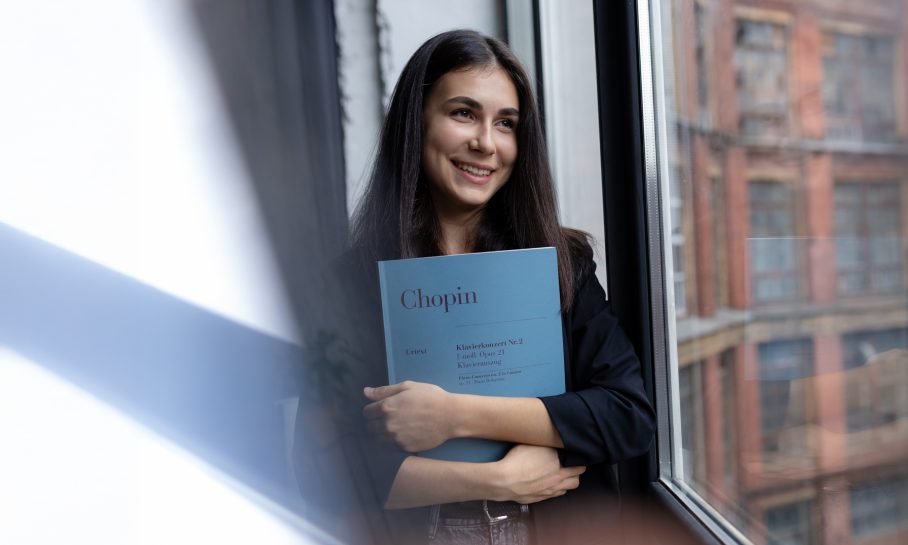 Alexandra Dovgan © Vladimir Volkov