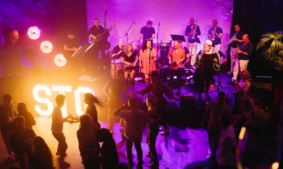 Banner Valentine Special