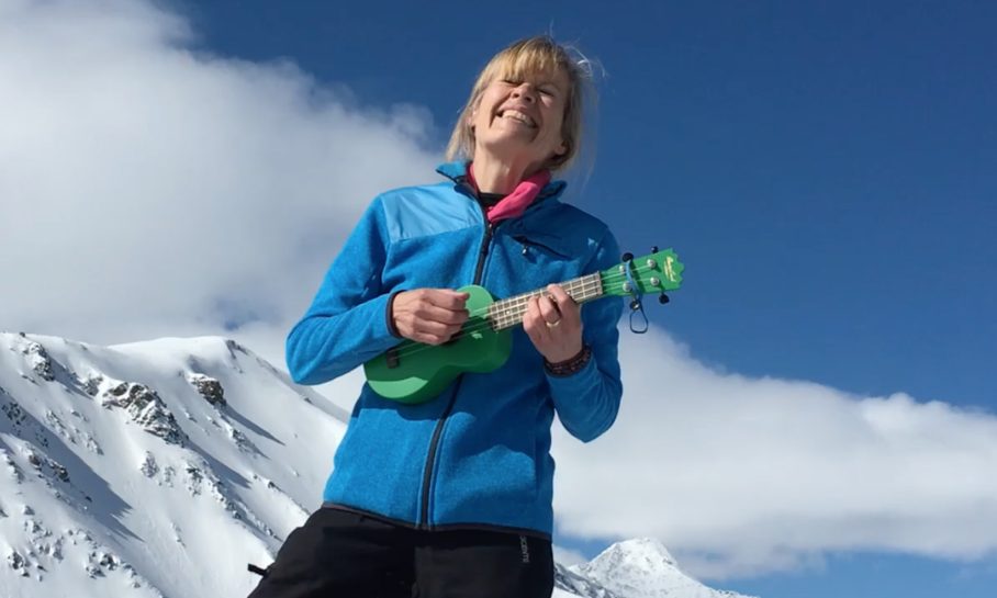 Fay Lovsky c Art Laurenson