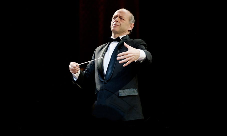 Iván Fisher c István Kurcsák