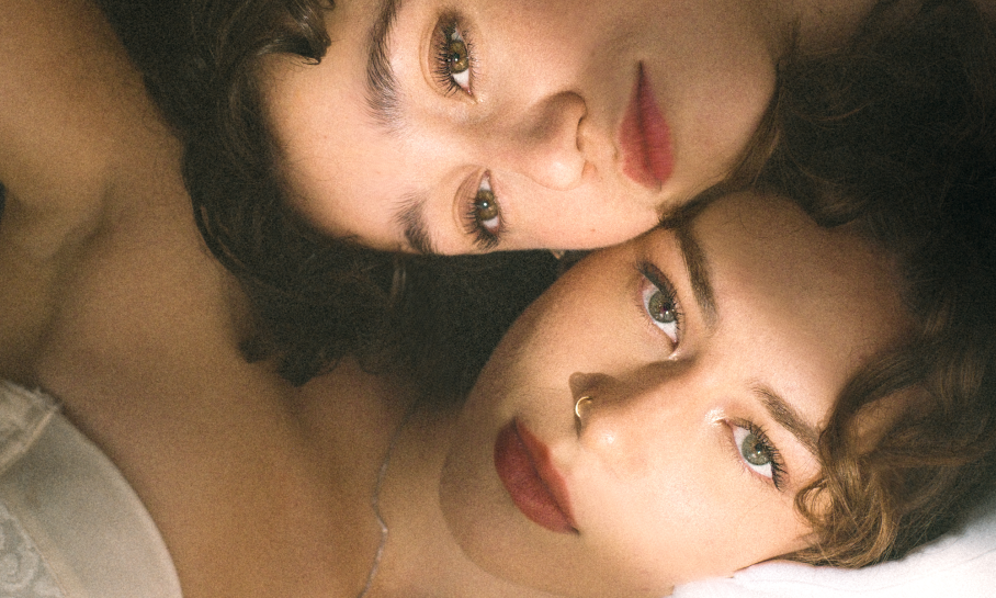 Lumi Press Shot web