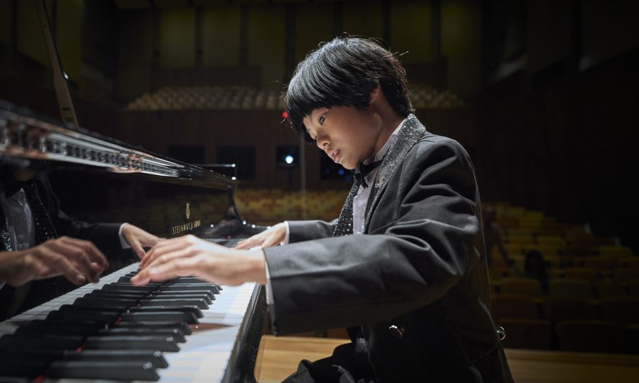 Young Talent Mikkel Myer Lee plays Beethoven and Chopin