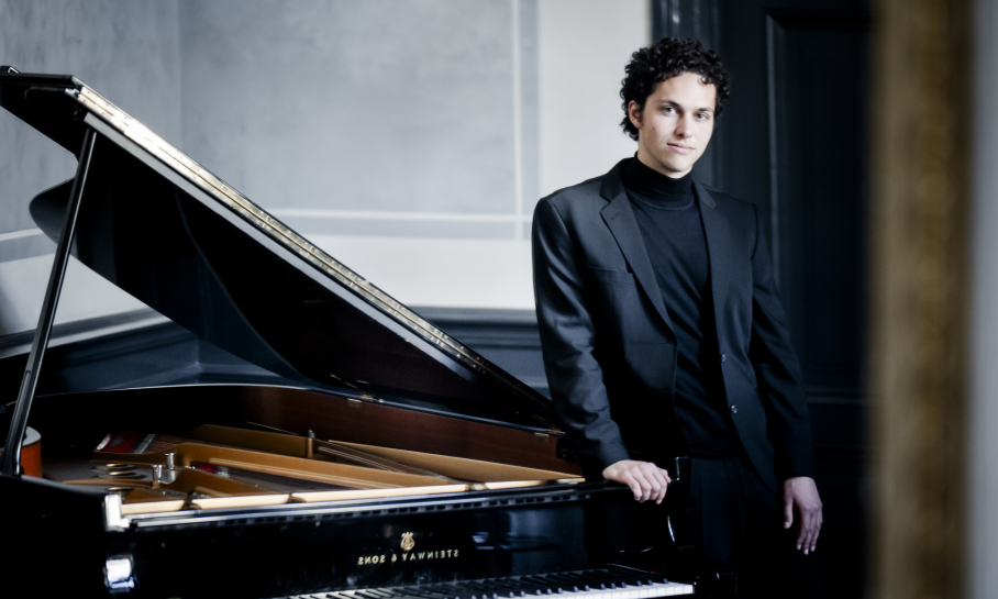 Nikola Meeuwsen © Simon van Boxtel