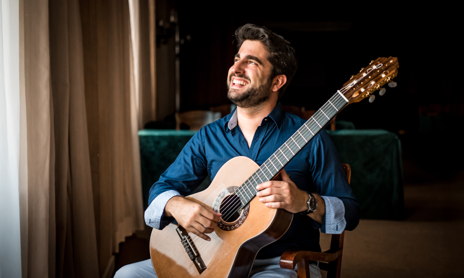 Rafael Aguirre © Liz Isles