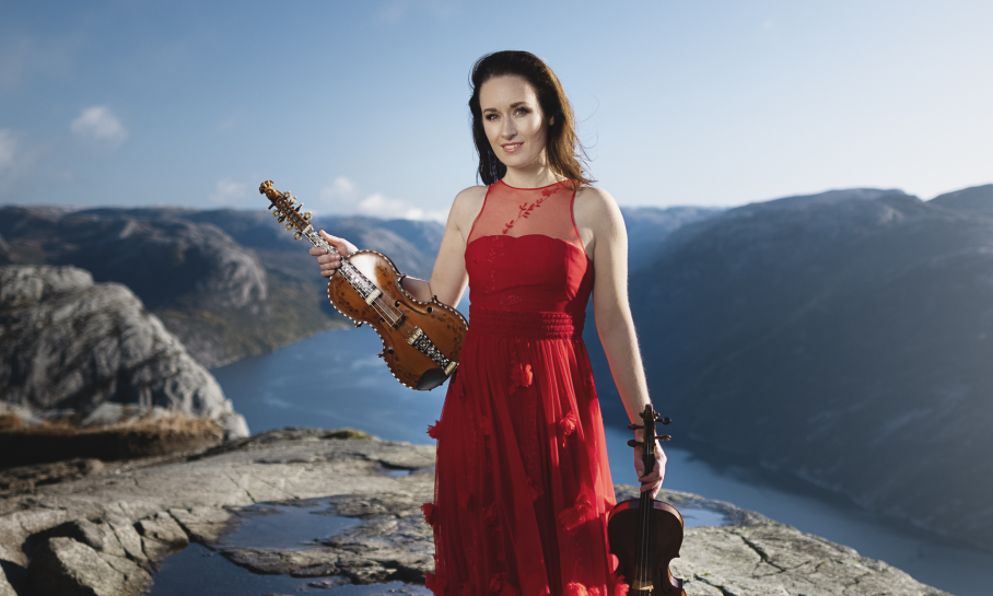 Ragnhild Hemsing web c Nikolaj Lund